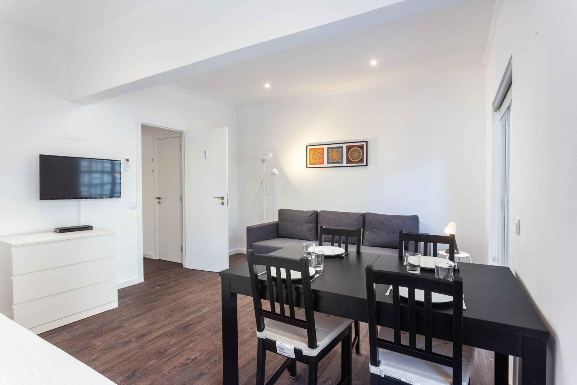 Blife Farensya Private Rooms Фаро Екстериор снимка
